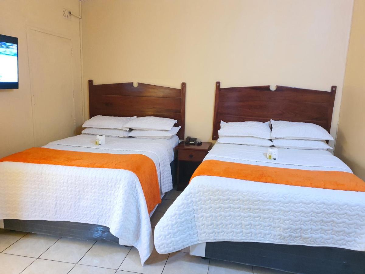 The Palace Guest House Harare Exterior foto